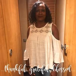 Meet your Posher, Joyce